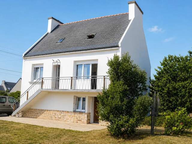 Maison de 6 pièces de 142 m² à Plouhinec — photo du bien
