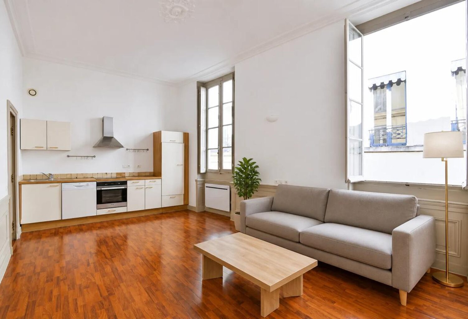 Appartement 2 pièces de 42 m² à Nîmes — photo 1