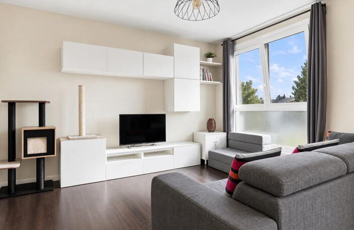 Appartement 3 pièces de 62 m² à Choisy-le-Roi — photo 2