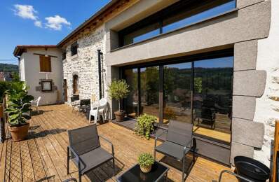 Maison de caractère entièrement rénovée – 173 m² – Terrain de 1 100 m² – Romagnat — photo du bien