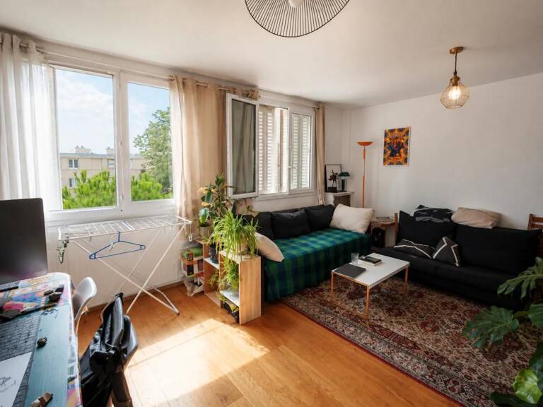 Appartement 3 pièces de 60 m² à Ivry-sur-Seine — photo 1