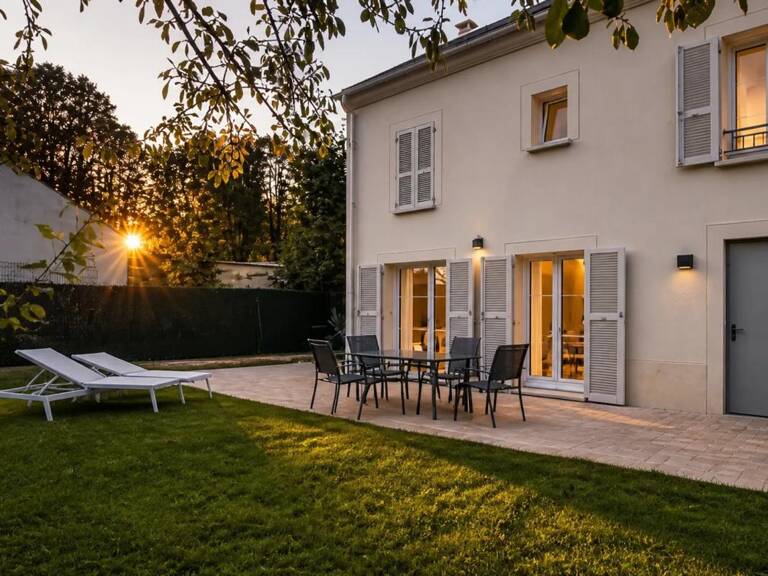 Maison récente de 139 m² avec jardin — photo 1