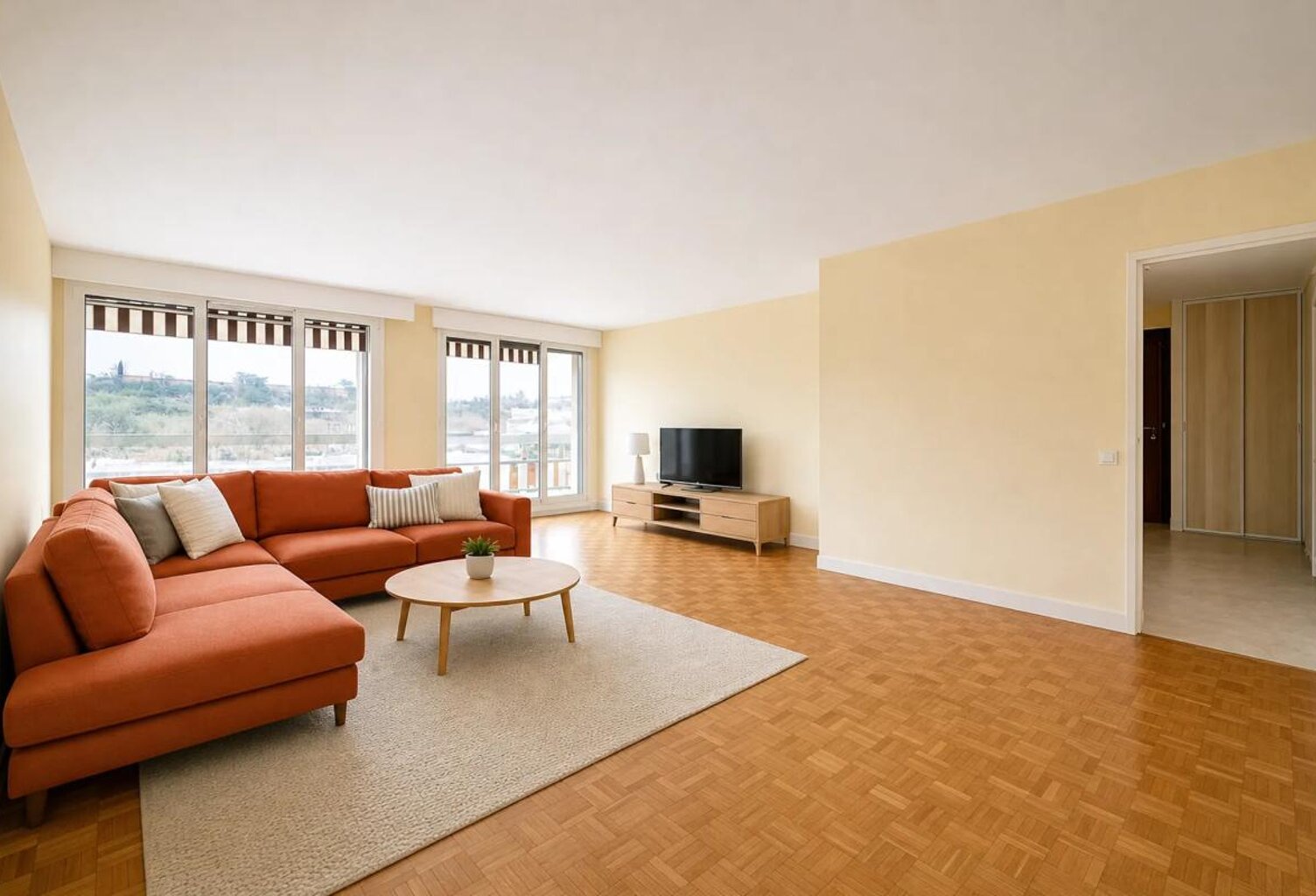 Lyon 4 - Appartement 126 m², terrasse, vue Saône, 1 garage — photo 1