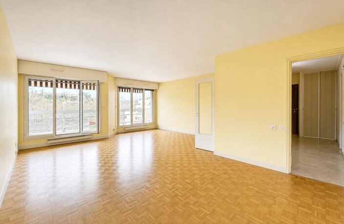 Lyon 4 - Appartement 126 m², terrasse, vue Saône, 1 garage — photo 2