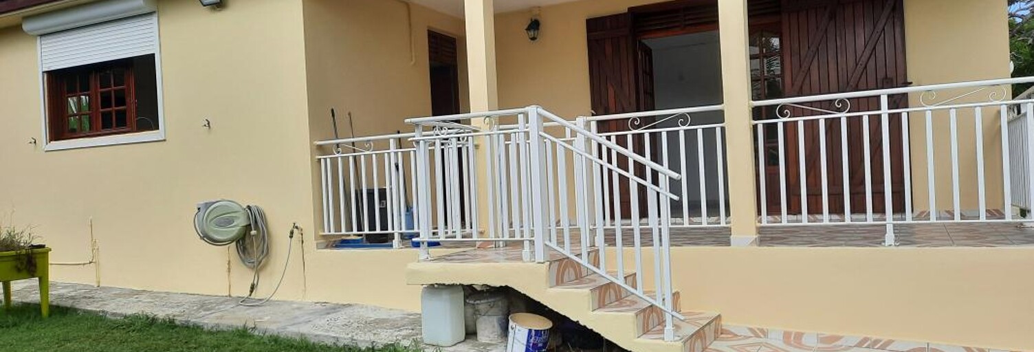 Maison 4 Pièces 95 m² à louer à Petit-Bourg (97170)