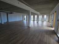 BUREAUX 149,50 M2 + 36 M2 TERRASSE / ZE BUREAU 2 — photo 4