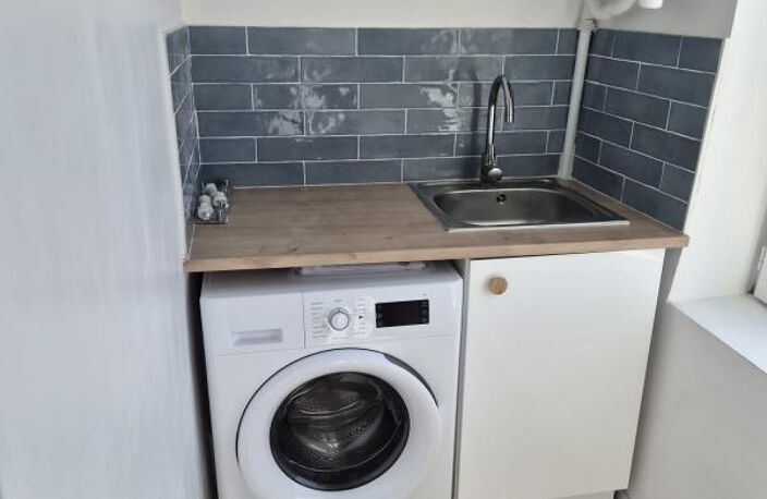 F2 meublé 40m2 refait à neuf - rue de Mouvaux — photo 4
