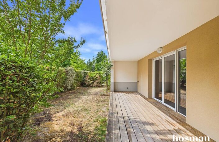 Superbe appartement T4 de 87 m² avec jardin privatif, double parking, Rue Hustin, Le Haillan — photo 3