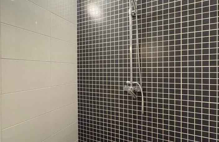 Appartement en parfait état À Vendre — photo 5