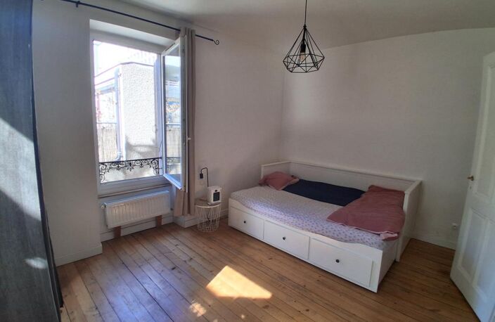 Appartement T3 meublé proche gare À Louer — photo 4