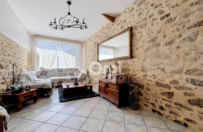 Maison À Vendre FEYTIAT – CROUZEIX | CHARME DE L’ANCIEN ET CADRE PAISIBLE — photo 4