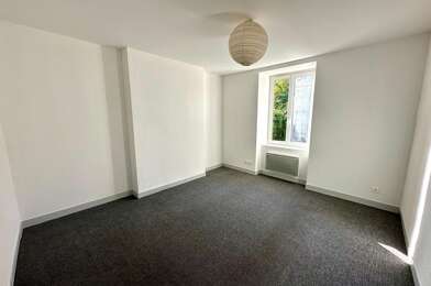 Appartement 2 pièces 390 €