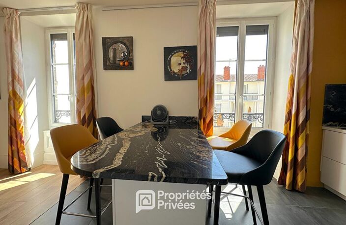 Appartement de standing 4 pièces 85 m2 avec balcons, cave et grenier — photo 3