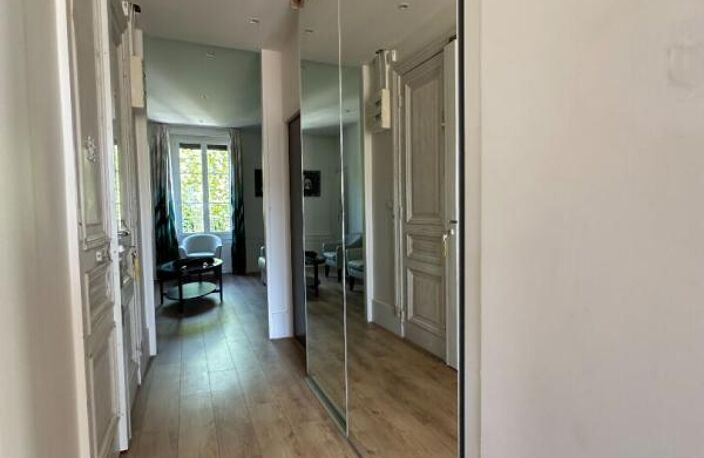 Appartement de standing 4 pièces 85 m2 avec balcons, cave et grenier — photo 5