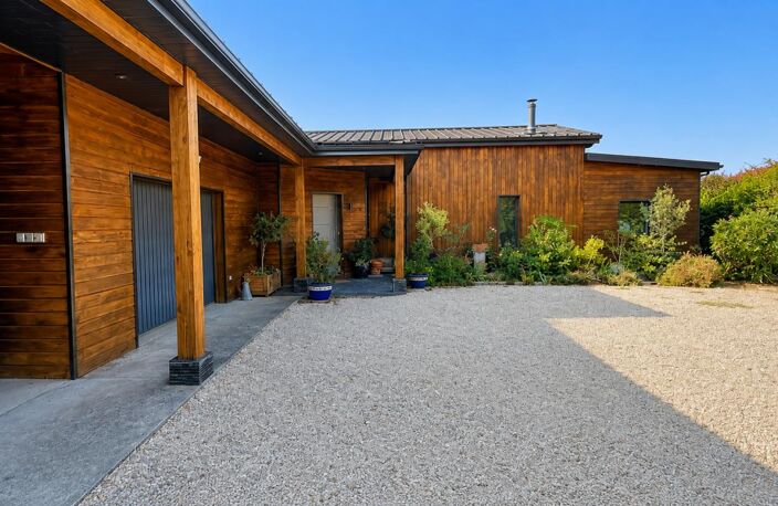 Villa contemporaine T6 avec piscine à moins de 10 minutes de CAHORS — photo 4