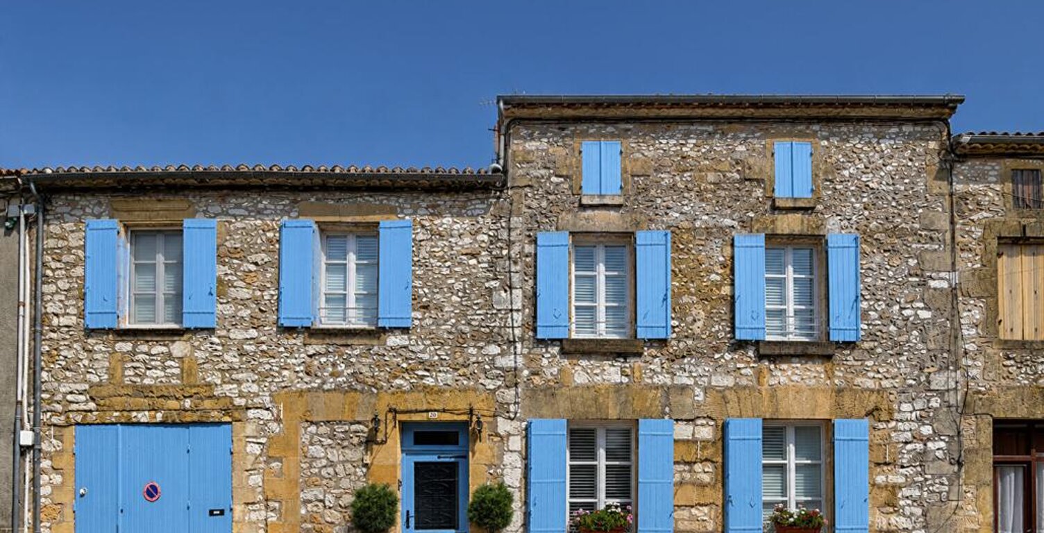 Grande maison de village avec cour au coeur de Monpazier — photo 1