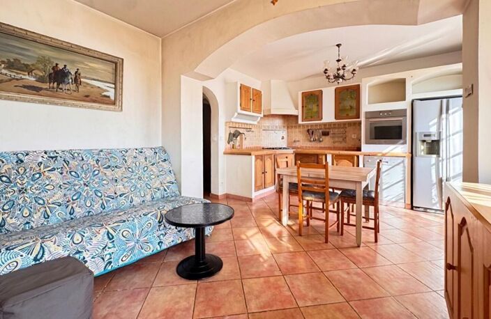 SAINT-VICTORET  Villa indépendante de 137 m² avec 91 m² de dépendances et fort potentiel — photo 3