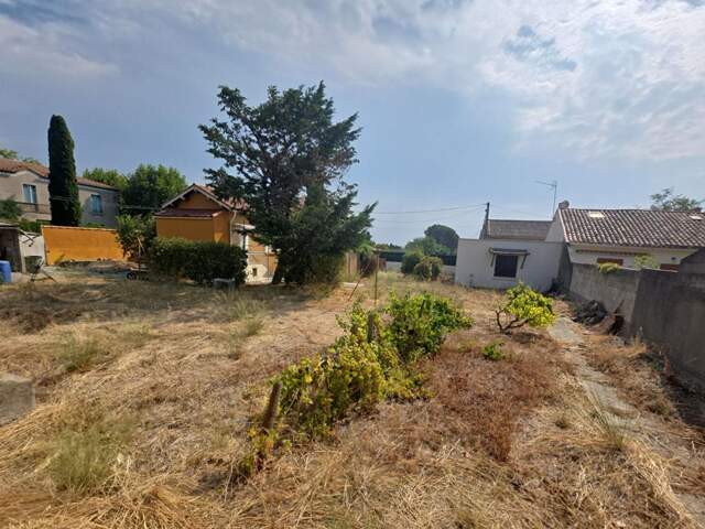 CAPENDU :  MAISON A PETIT PRIX ET GRAND TERRAIN  ! — photo du bien