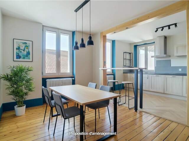 BELFORT - T3 rénové de 87 m² - Beaucoup de cachet — photo du bien