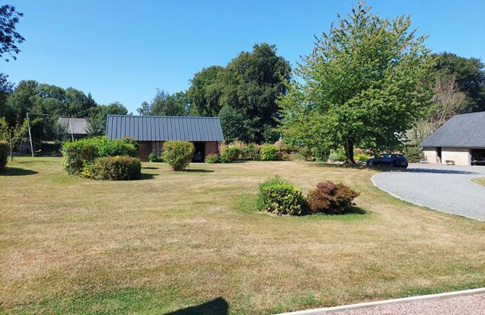 Ancien corp de ferme  7150 m² — photo 3