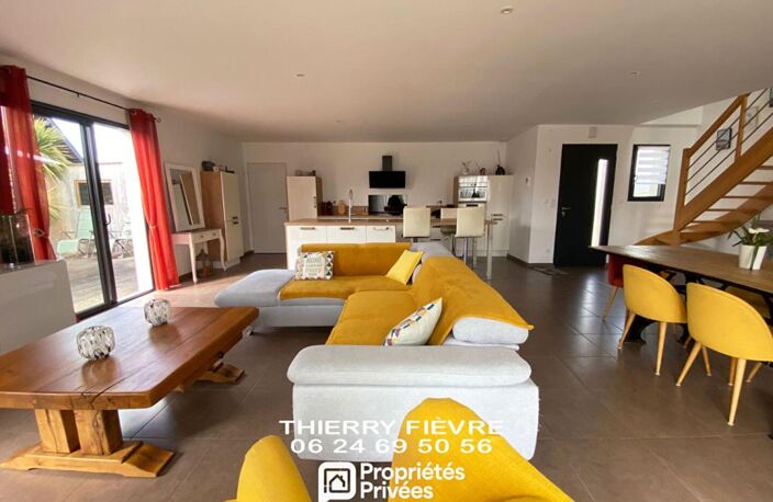 A VENDRE  BOURGUEIL 37140  MAISON RÉCENTE 2019 165 M2 5 CHAMBRES DPE A — photo 2
