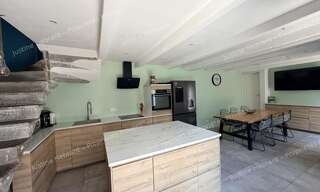 Maison 8 Pièces 195 m² à vendre à Aubiat (63260)