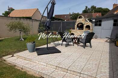 Maison 5 pièces 220500 €