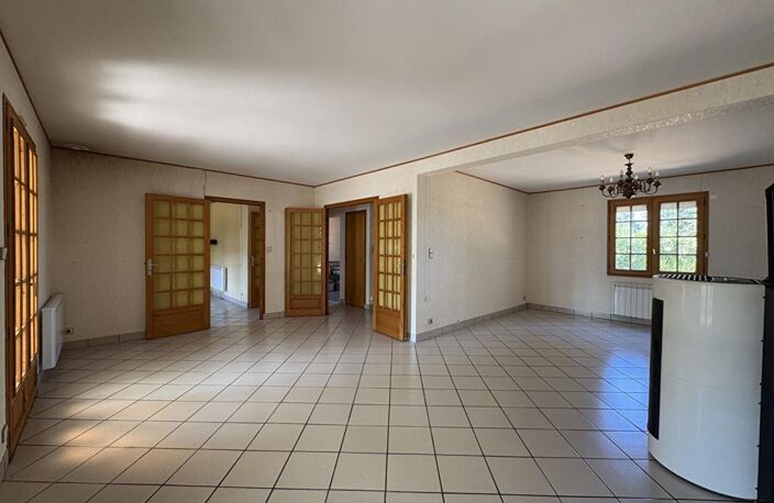 A vendre RIEC SUR BELON (29340) Maison 8 pièces 5 chambres 1 bureau 141 m2 — photo 5