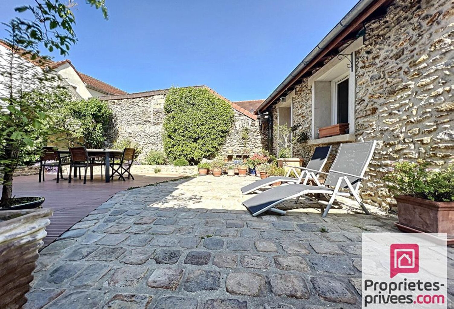 Triplex - maison de ville — photo 1