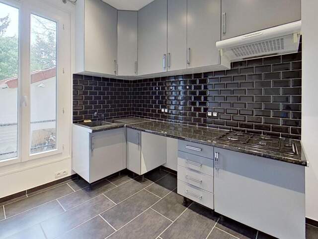 Appartement Deuil La Barre - Studio - 24.31m2 avec local à aménager de 15,50m² — photo du bien