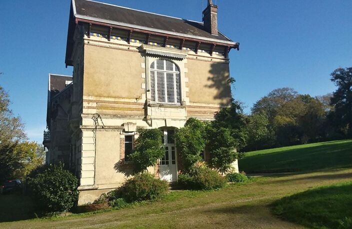 Manoir de 1850, maison de gardien et tennis sur un parc de 5ha — photo 3