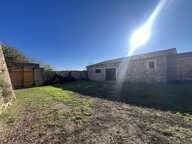 Le charme d'un mas authentique sur 4 hectares de nature entre oliviers et collines — photo 2