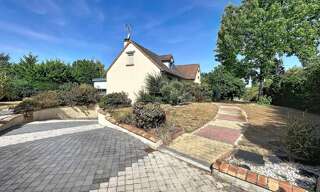 Maison 5 Pièces 140 m² à vendre à Courtillers (72300)