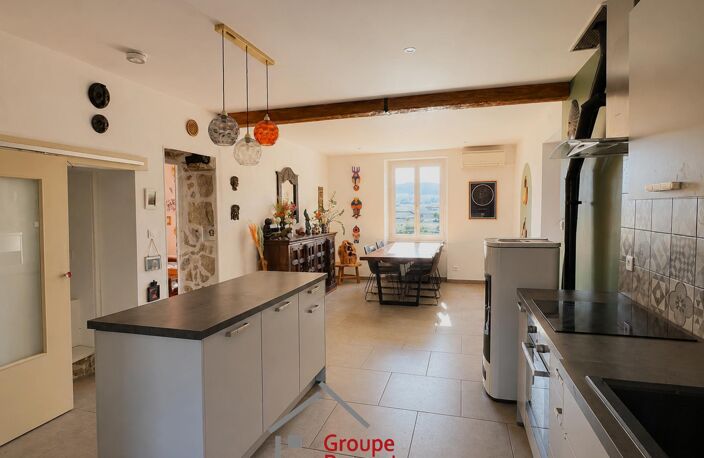 Jolie maison en pierres — photo 4