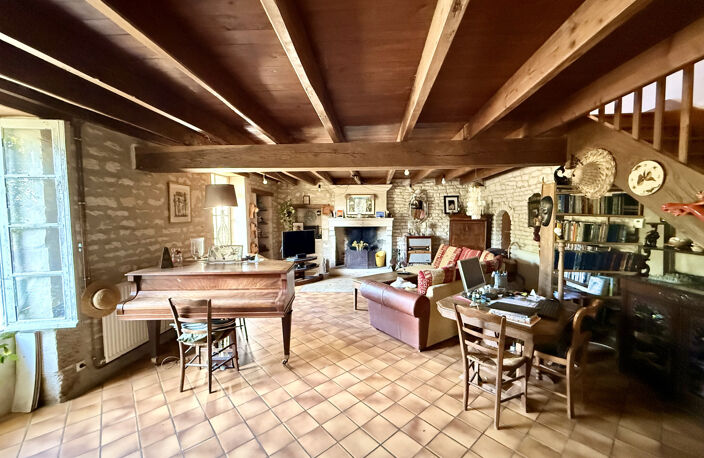 Charmante maison ancienne dans un environnement calme et lum — photo 4