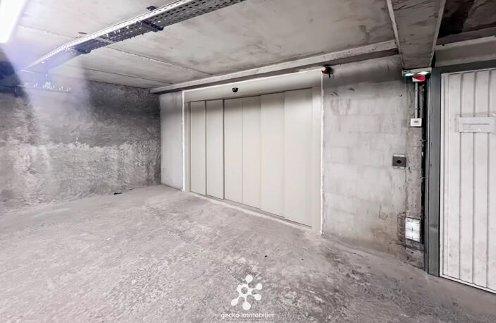 NICE - GROSSO - Garage fermé — photo 2