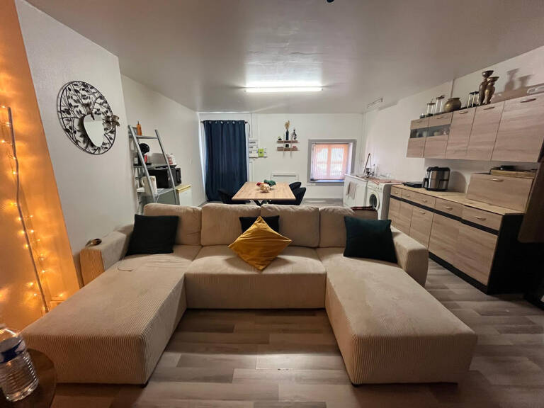 Appartement T2 au centre de Moirans-en-Montagne. — photo 1