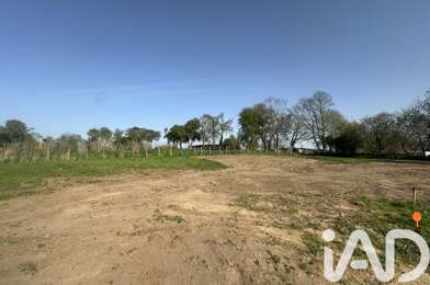 Terrain  63900 €