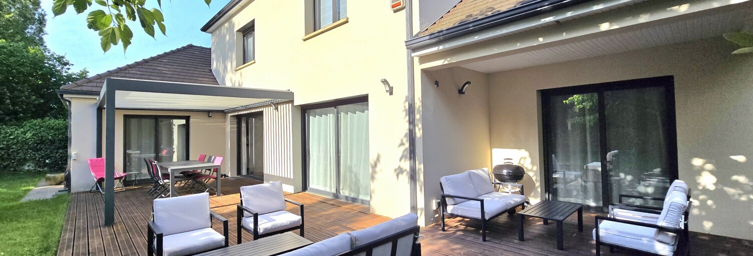 Maison 7 Pièces 196 m² à vendre à Magny-le-Hongre (77700)