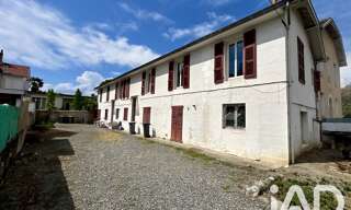 Immeuble  240 m² à vendre à Pau (64000)