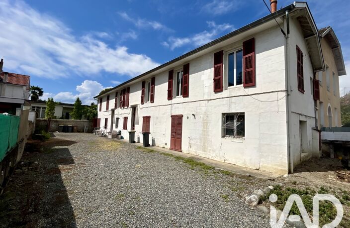 Vente Immeuble 240 m&sup2; — photo 2