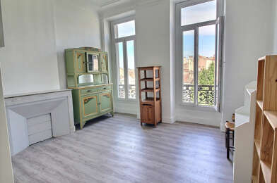 Appartement 4 pièces 1450 €