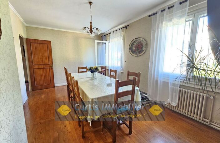 Maison - 193.84m ² — photo 3