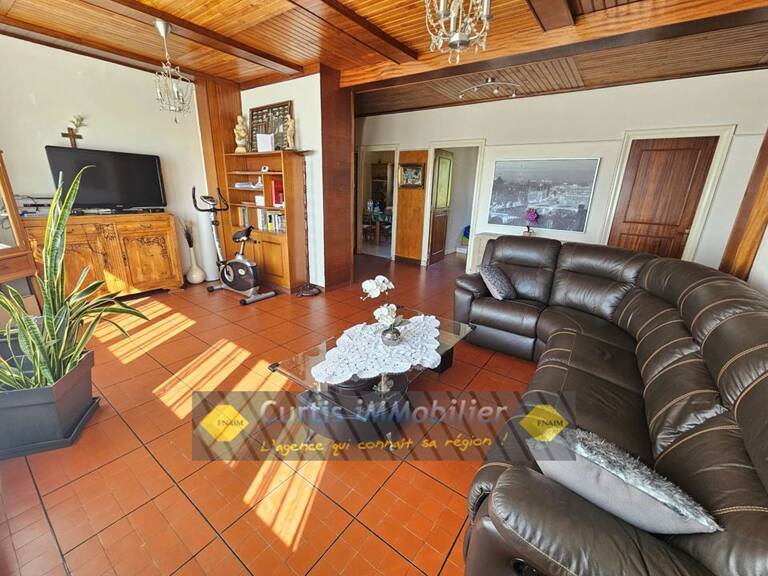 Maison - 193.84m ² — photo 1
