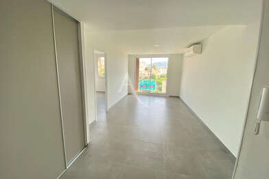 Appartement 3 pièces 999 €