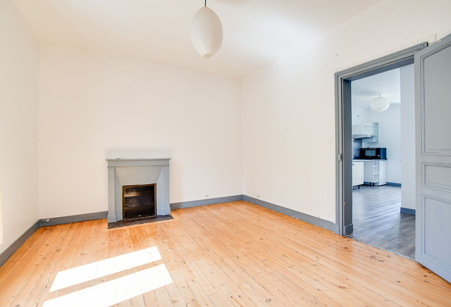 A VENDRE NANTES SAINT DONATIEN APPARTEMENT TYPE 2 AVEC CACHET — photo 1
