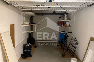 Garage  22000 €