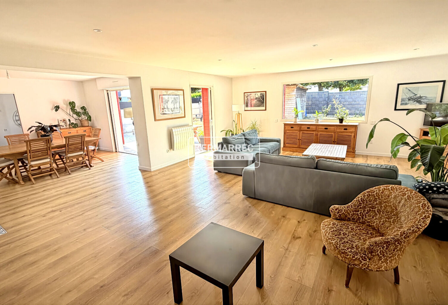 A VENDRE Maison 7 pièces à ETRELLES 173 m² - 329 200  HAI — photo 1