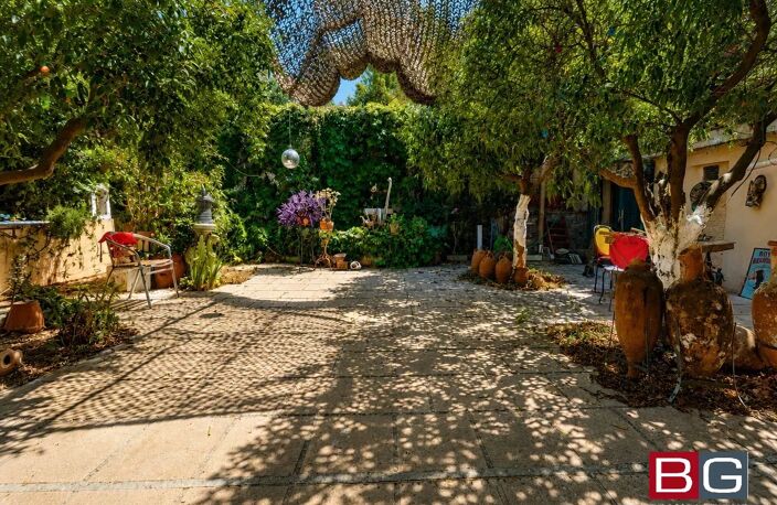 Villa spacieuse à Antibes Centre avec jardin et cheminée — photo 2