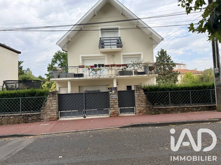 Vente Maison traditionnelle 7 pièces — photo 1
